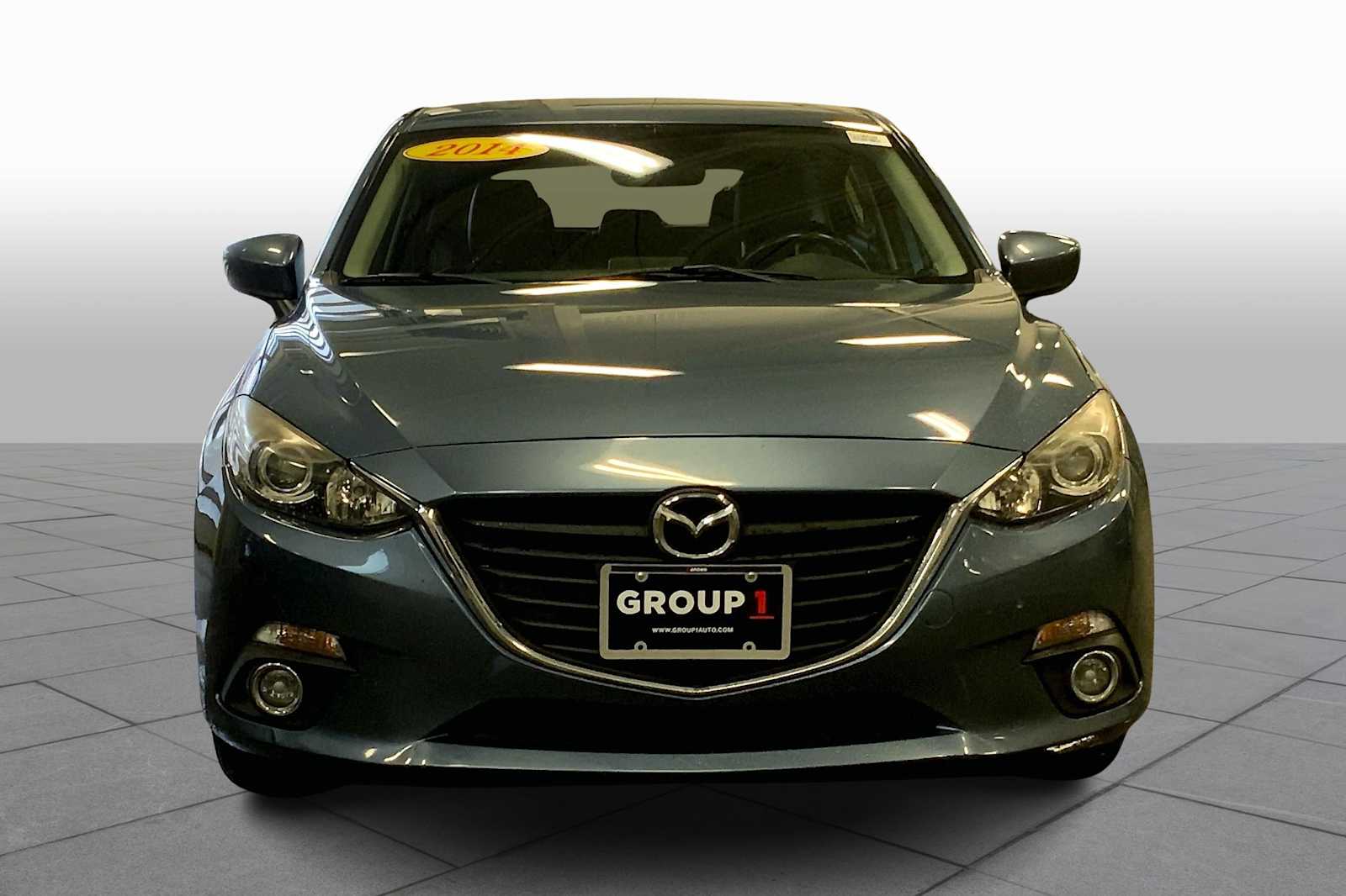 2014 Mazda Mazda3 Grand Touring photo 3