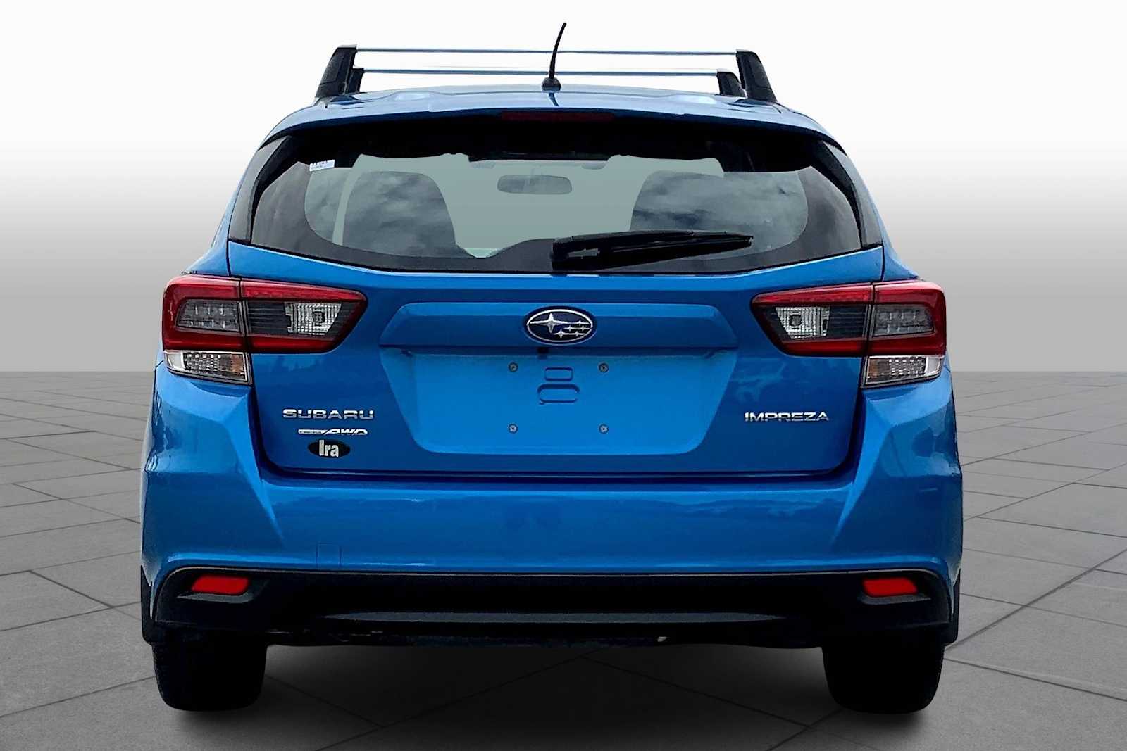 2022 Subaru Impreza Base photo 4