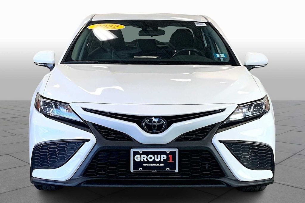Used 2022 Toyota Camry SE Auto (Natl)