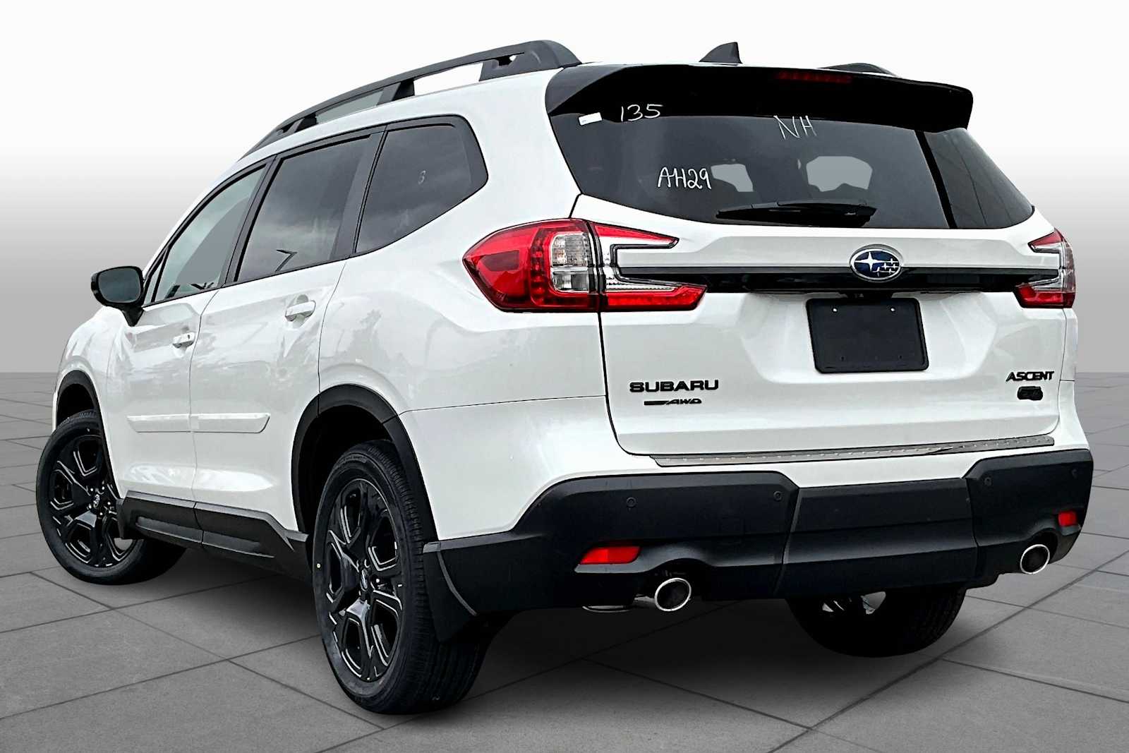 2026 Subaru Ascent Onyx Edition-Touring - Photo 11