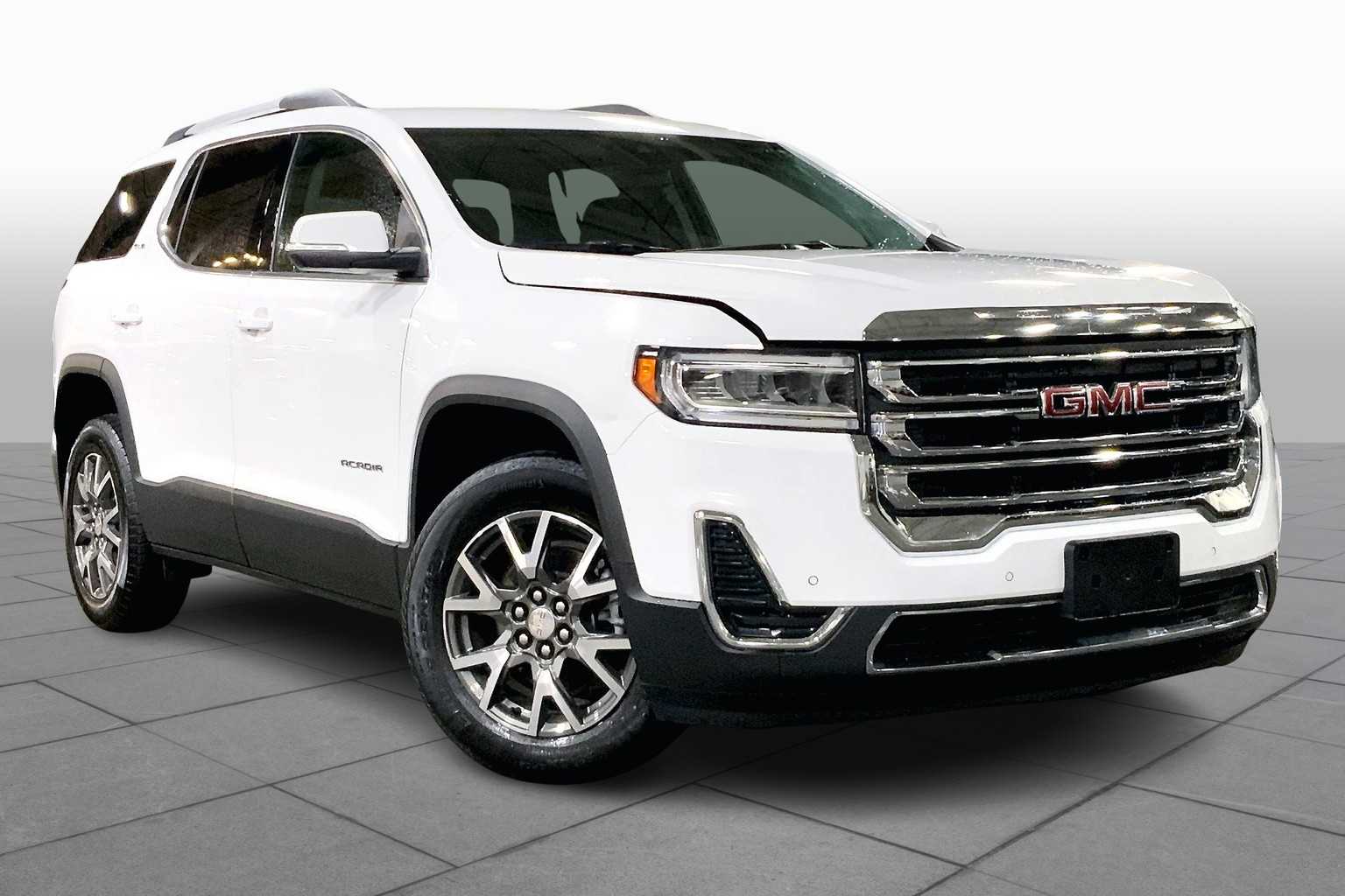 2022 Gmc Acadia SLE photo 2