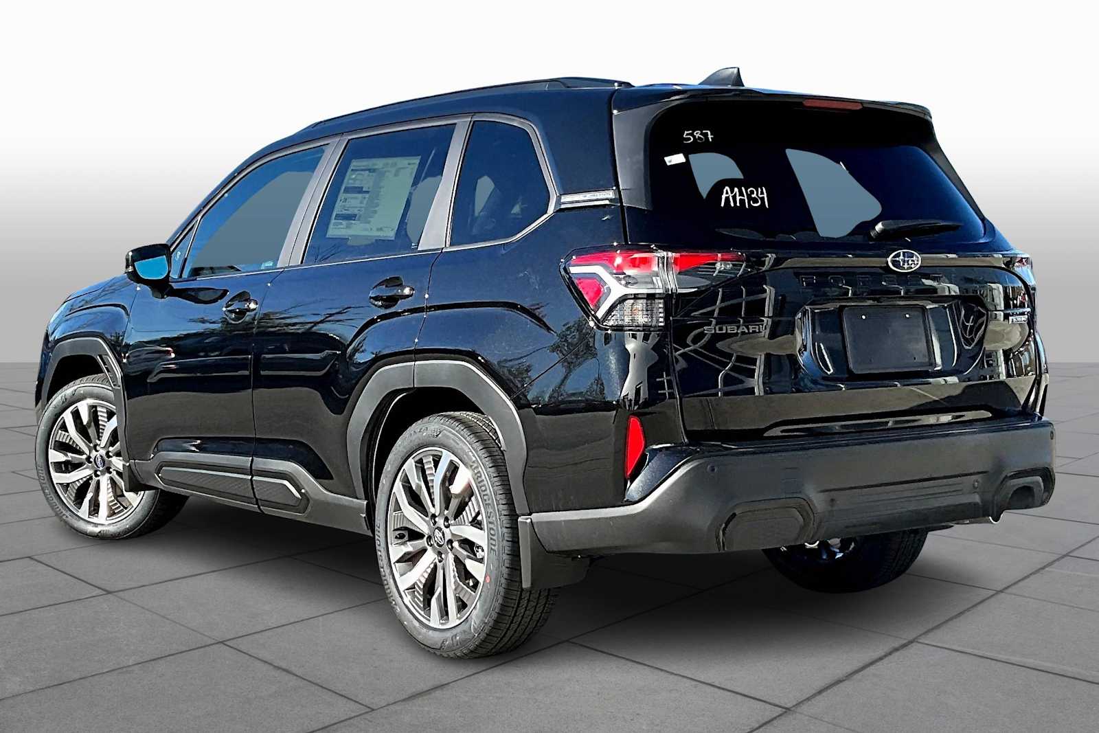 2026 Subaru Forester Touring - Photo 11