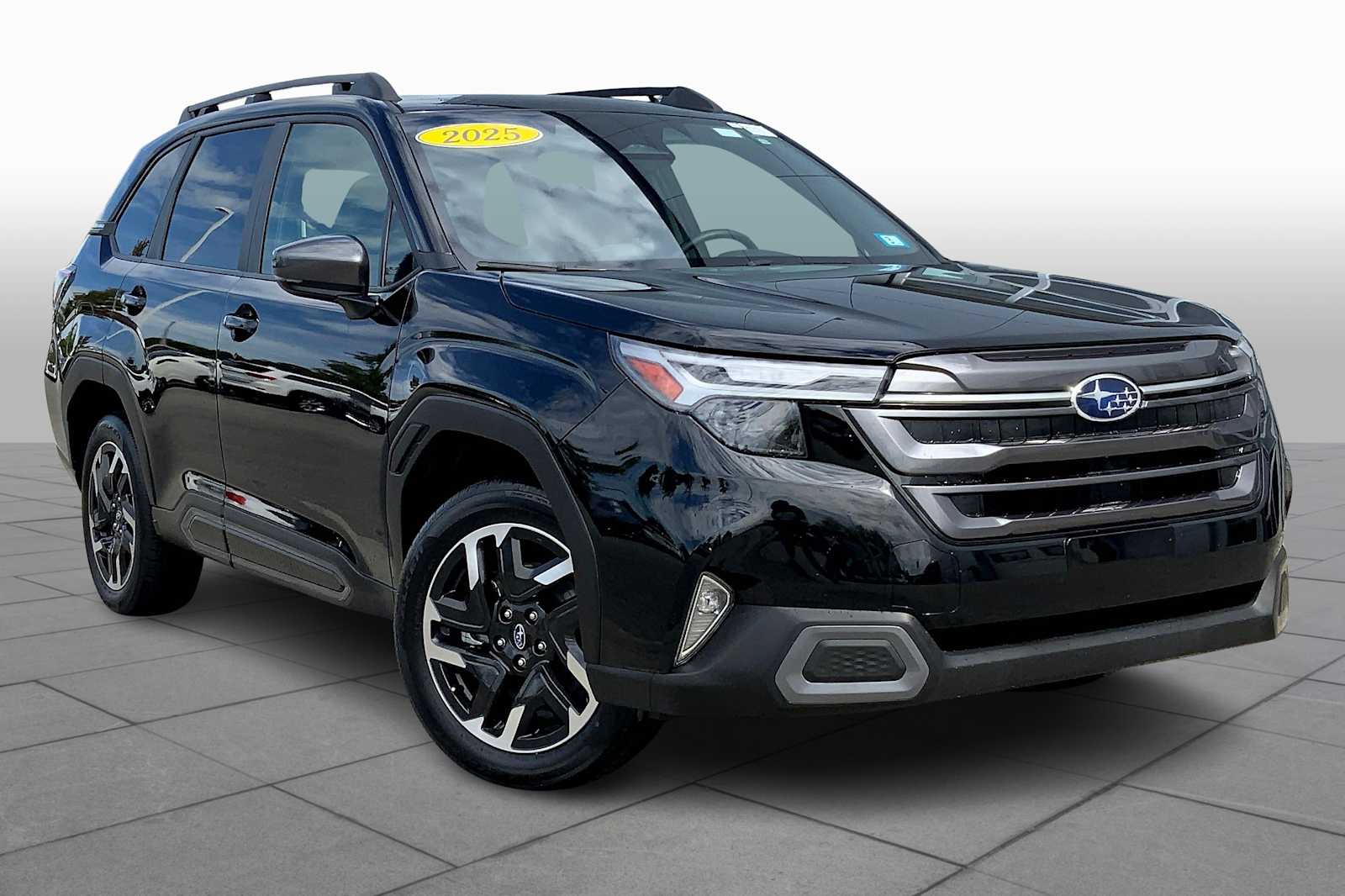 2025 Subaru Forester Limited photo 2