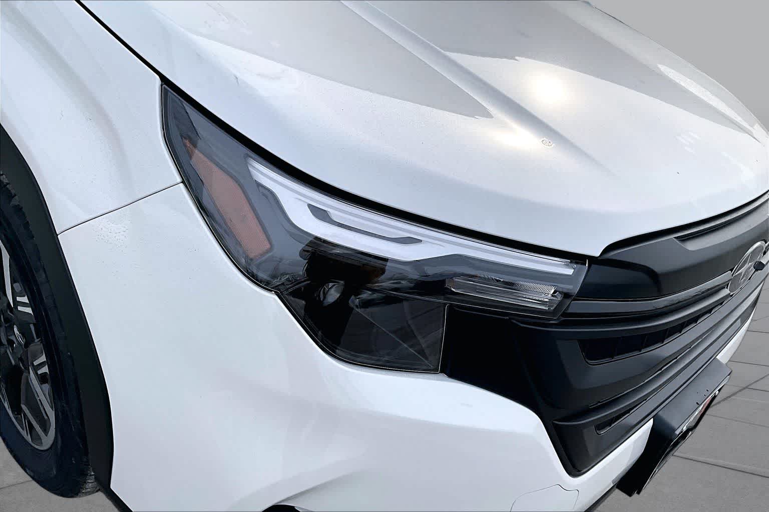 2026 Subaru Forester Base - Photo 14