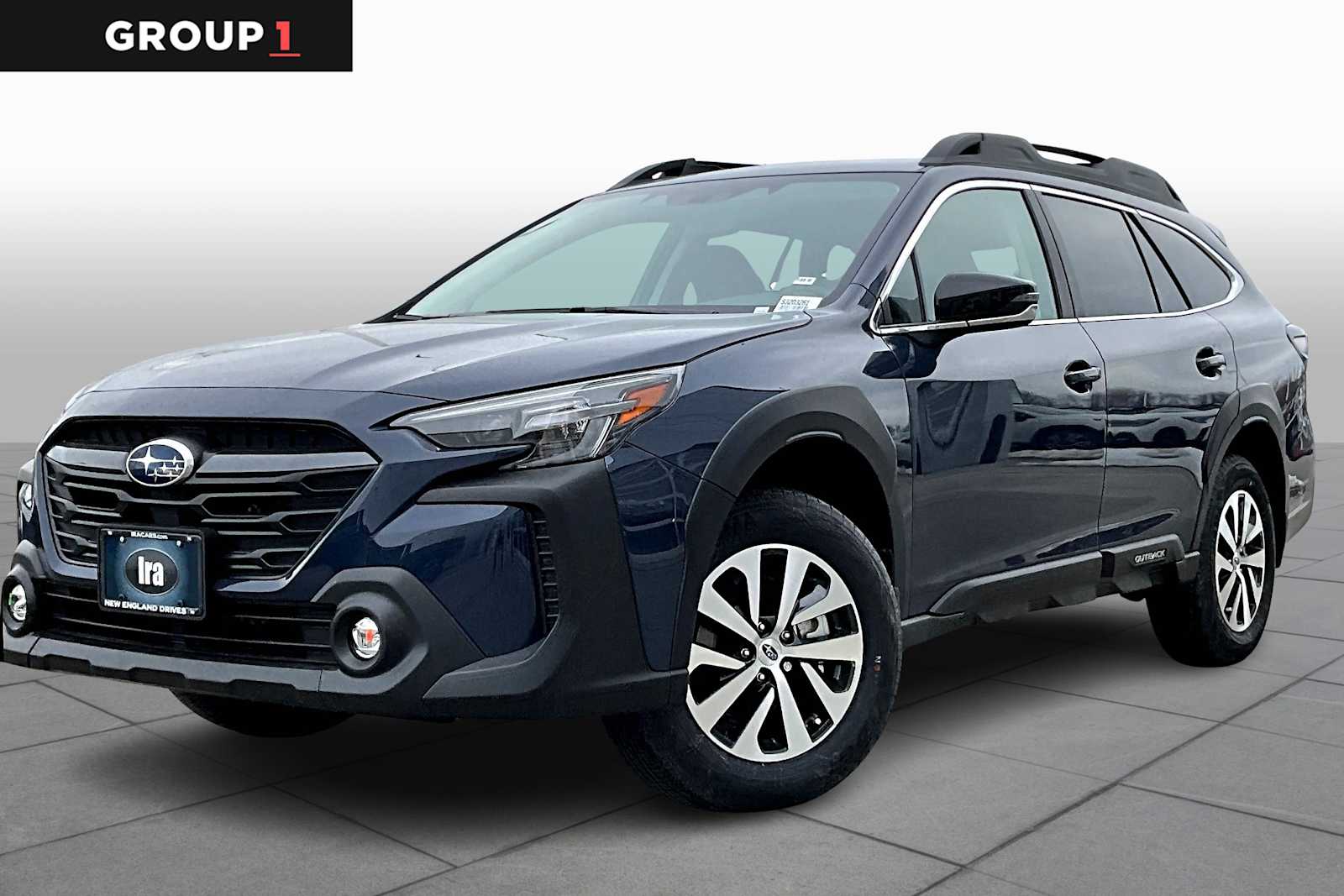 2025 Subaru Outback Premium's photo