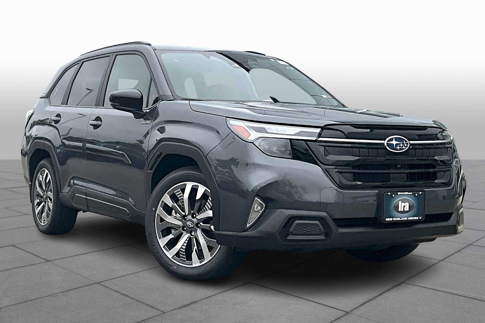 2025 Subaru Forester Touring photo 2