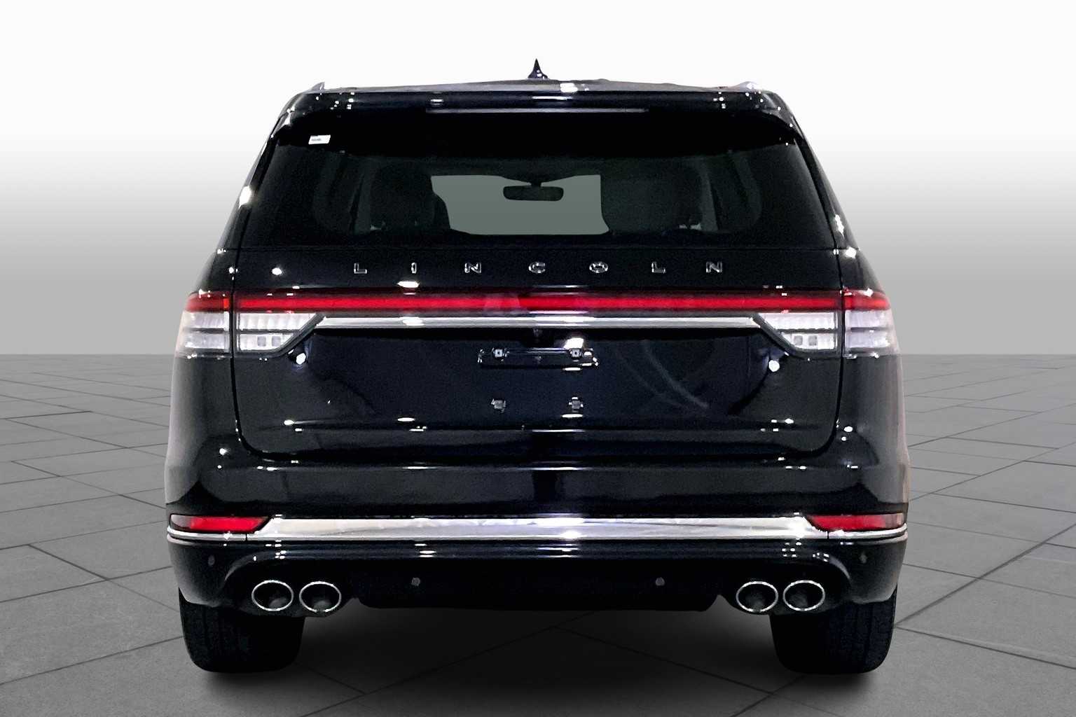 2020 Lincoln Aviator Black Label photo 4