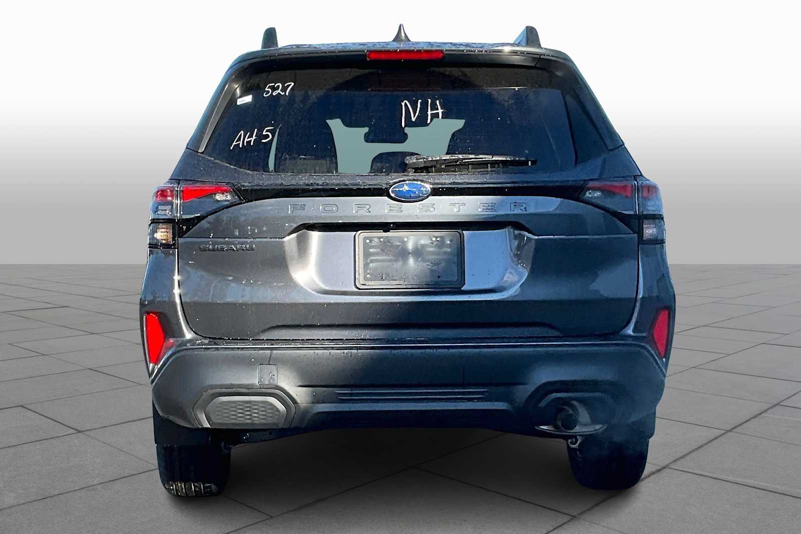 2026 Subaru Forester Premium photo 4