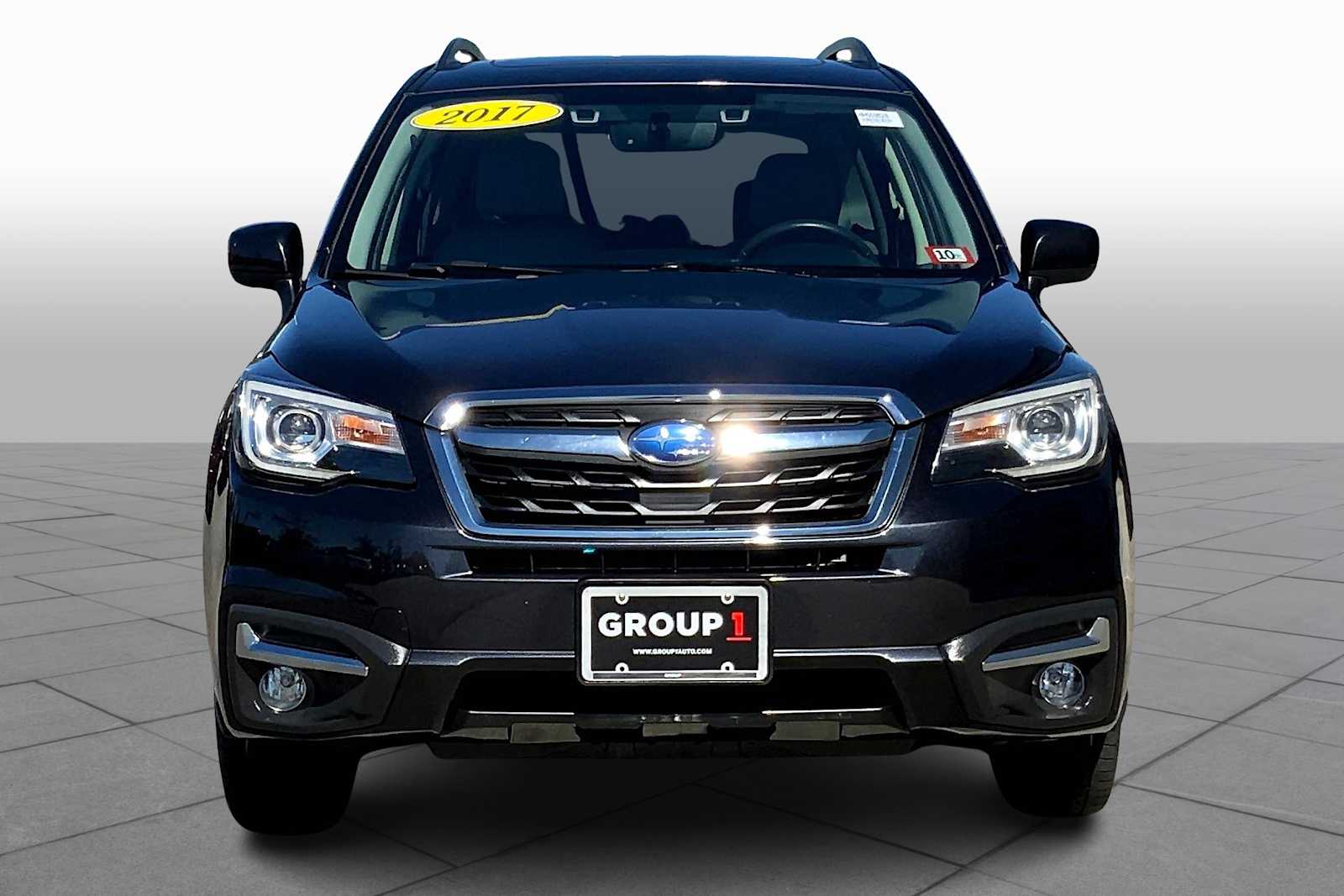 2017 Subaru Forester Limited 2.5i photo 3