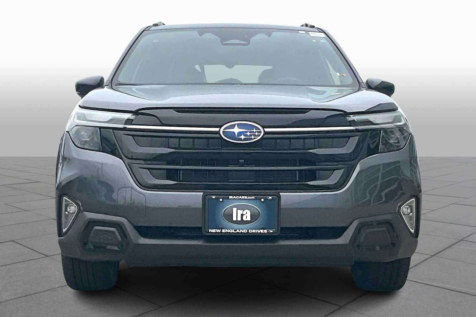 2025 Subaru Forester Touring photo 3