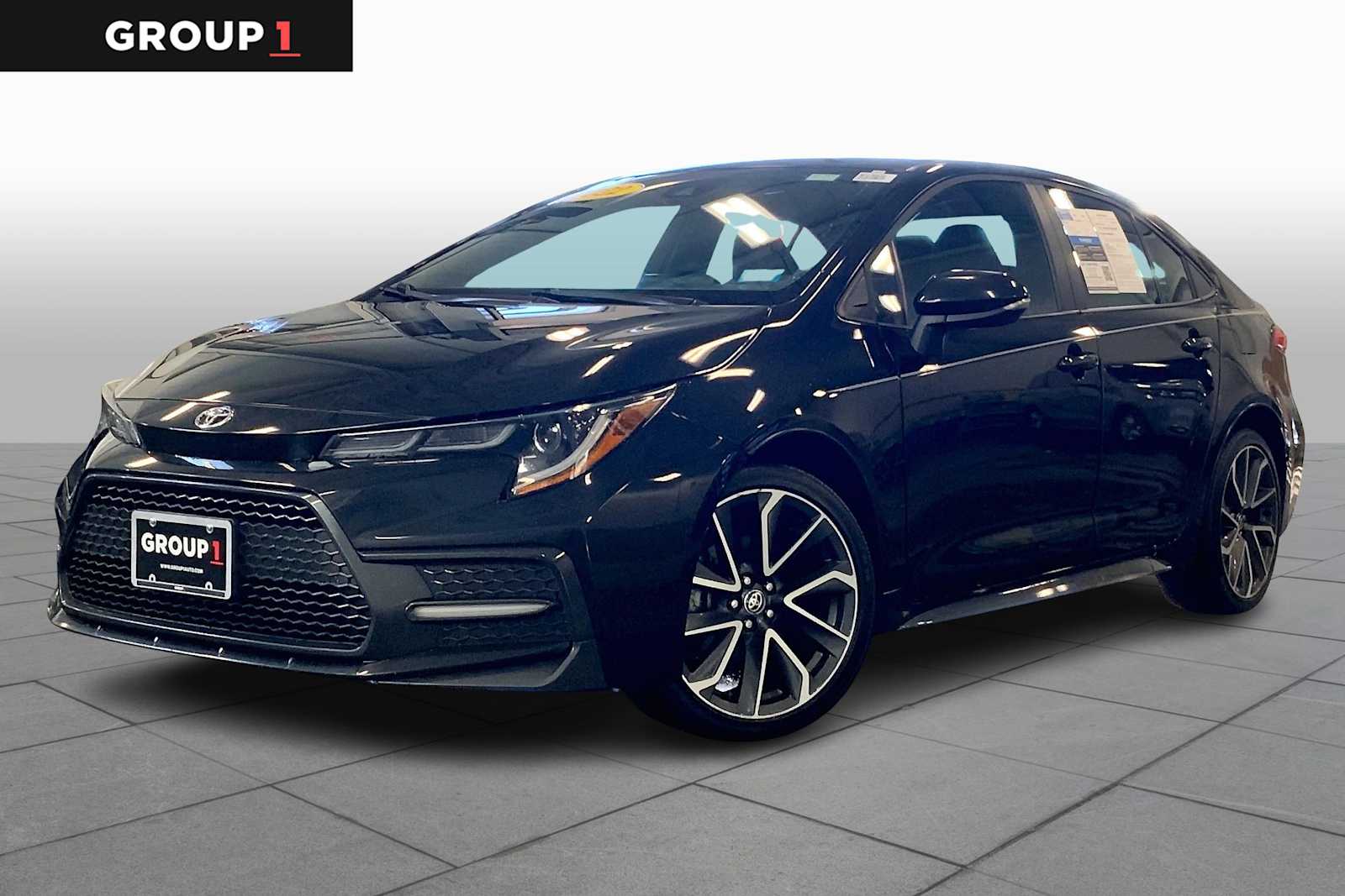 2022 Toyota Corolla SE's photo