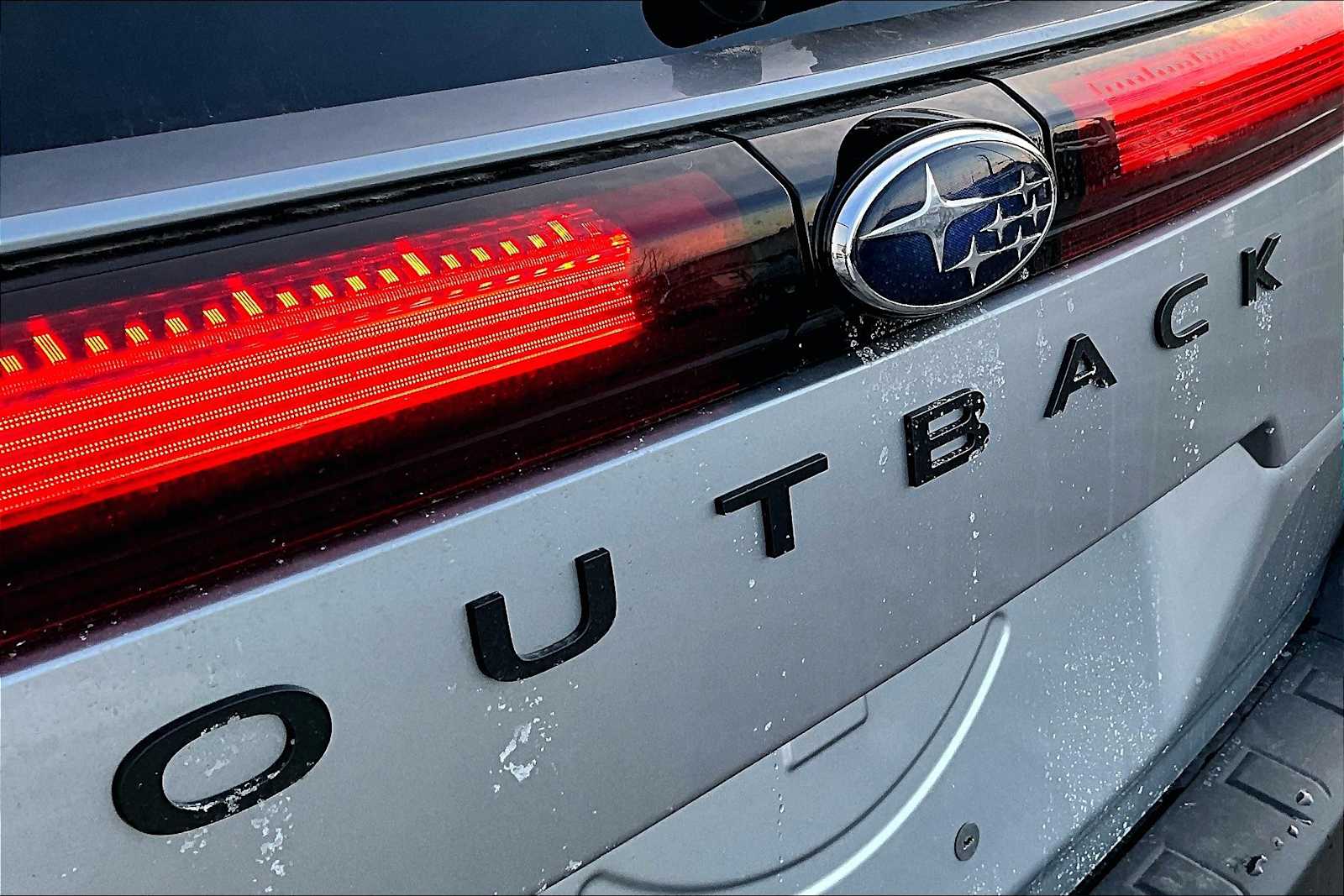 2026 Subaru Outback Limited - Photo 12