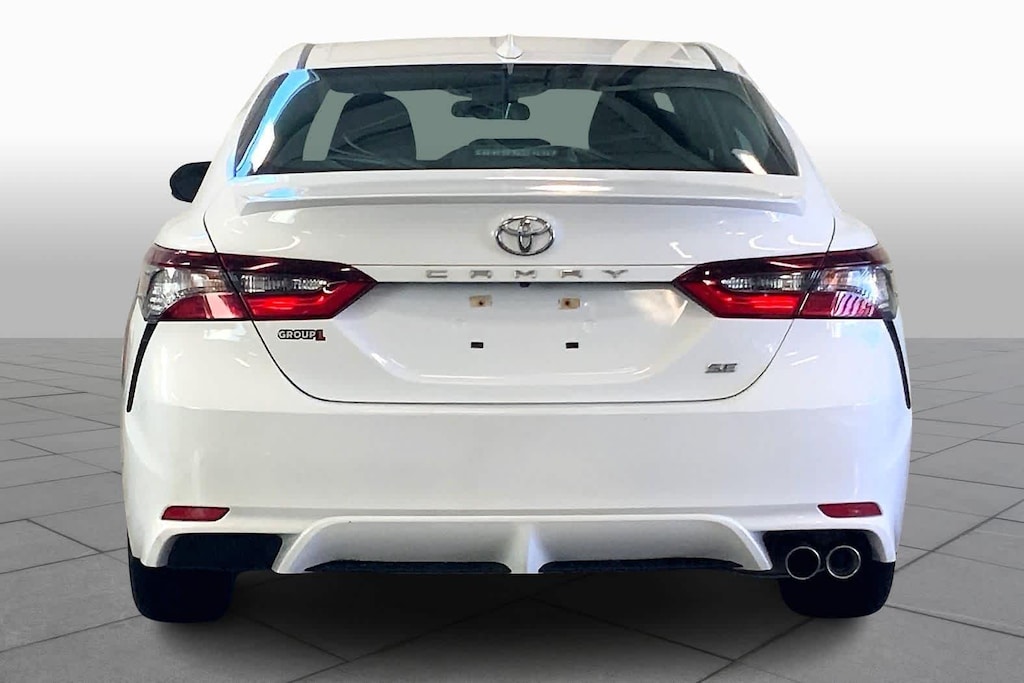 Used 2022 Toyota Camry SE Auto (Natl)