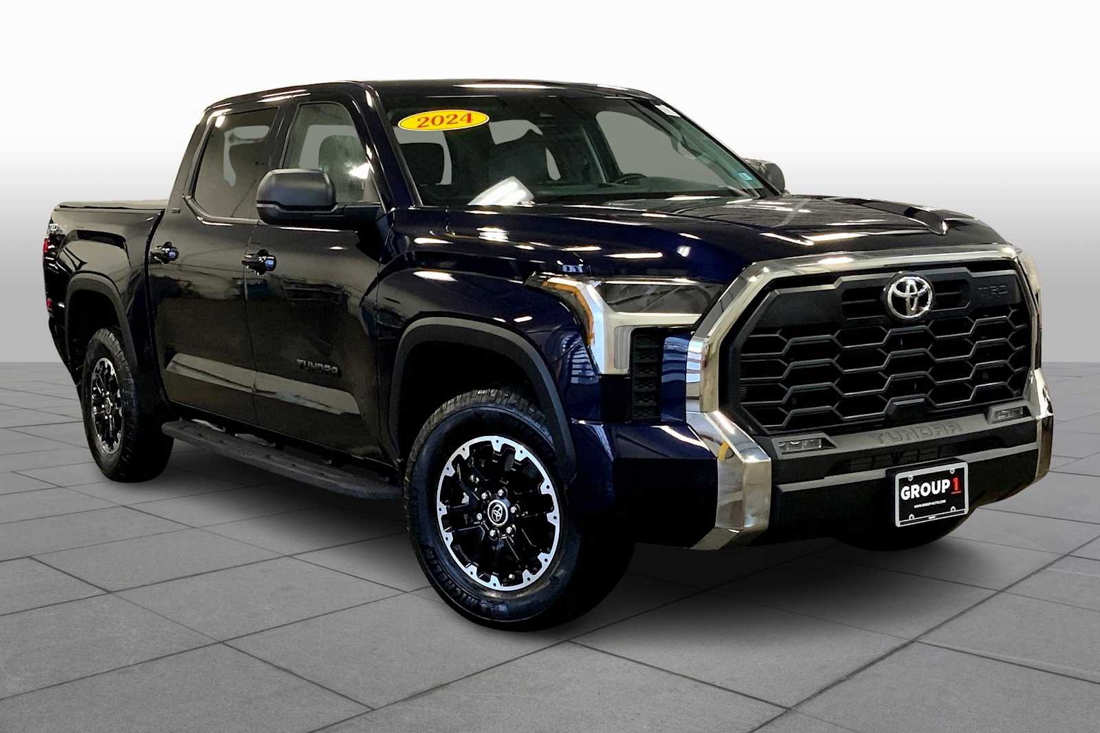 2024 Toyota Tundra SR5 CrewMax photo 2