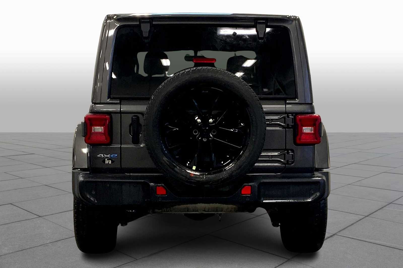 2021 Jeep Wrangler 4xe Unlimited Sahara photo 3