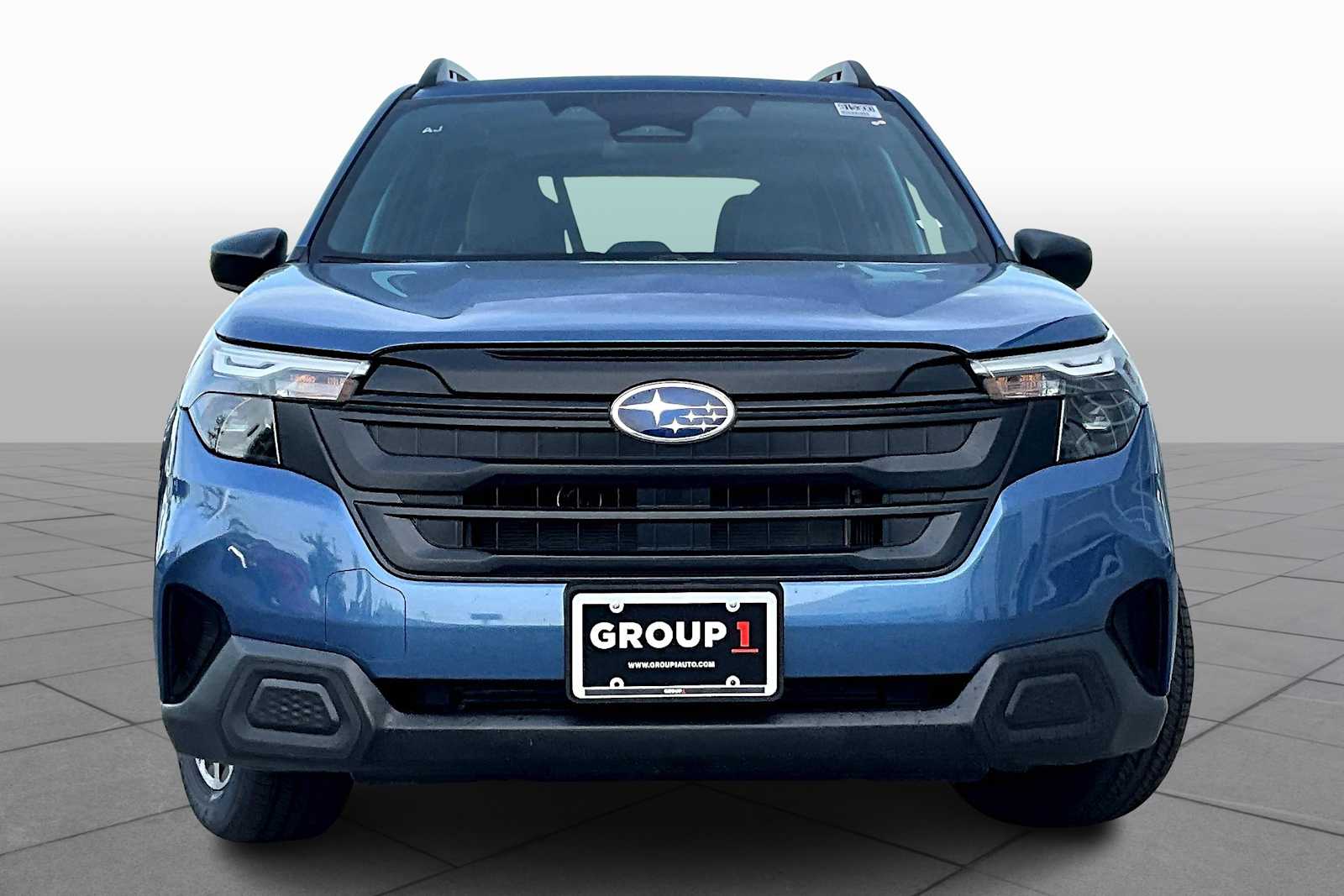 2025 Subaru Forester Base photo 3