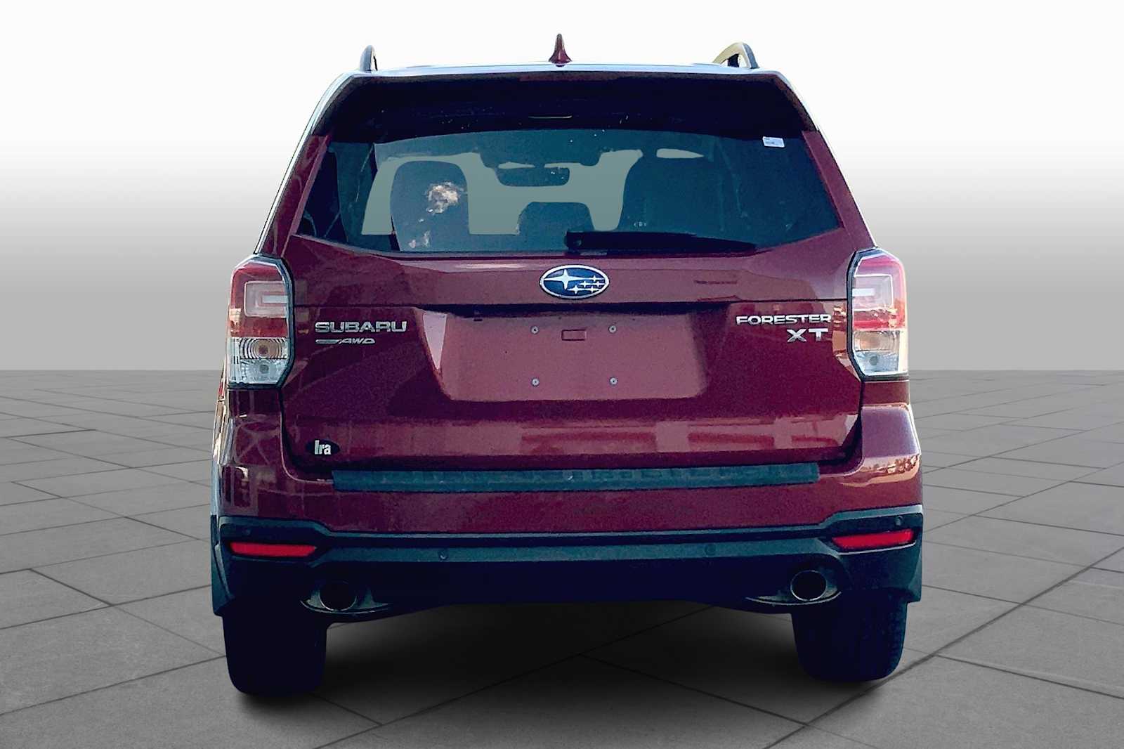 2017 Subaru Forester Touring 2.0XT photo 4