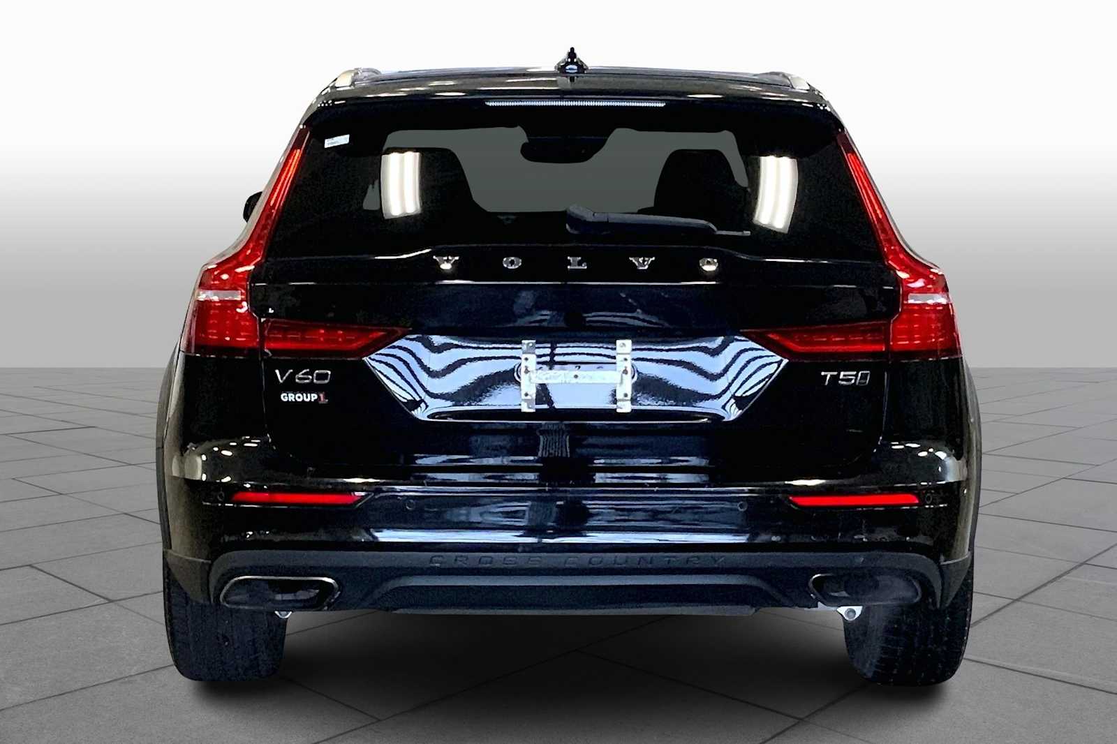 2021 Volvo V60 Cross Country T5 AWD photo 4