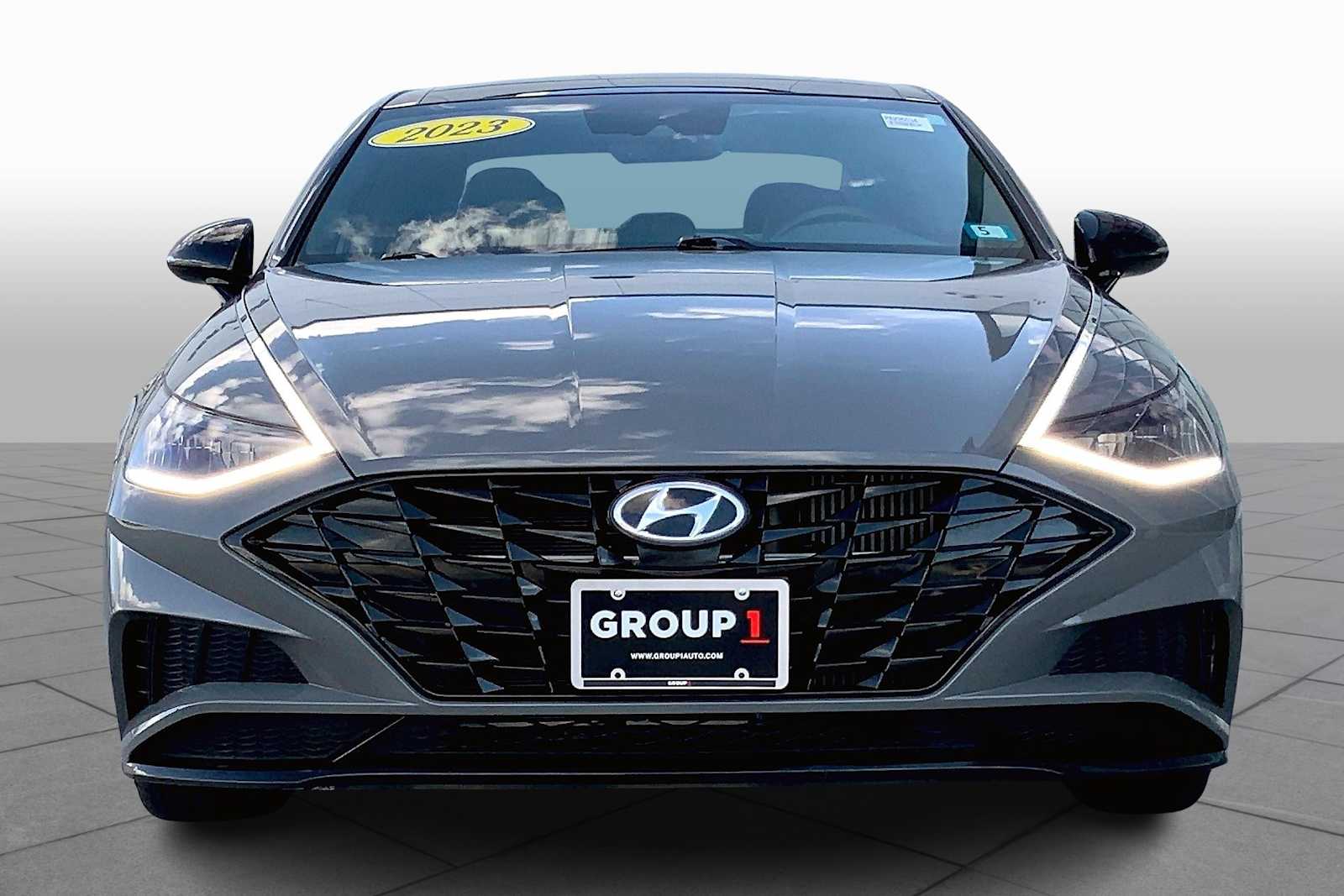 2023 Hyundai Sonata SEL Plus photo 3