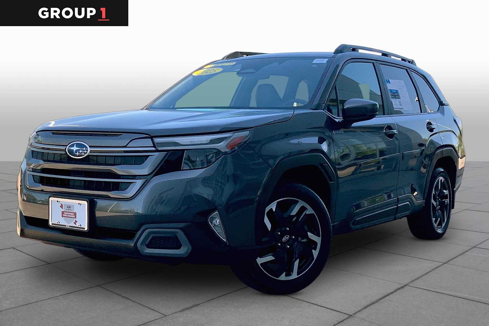 2025 Subaru Forester Limited Hybrid's photo
