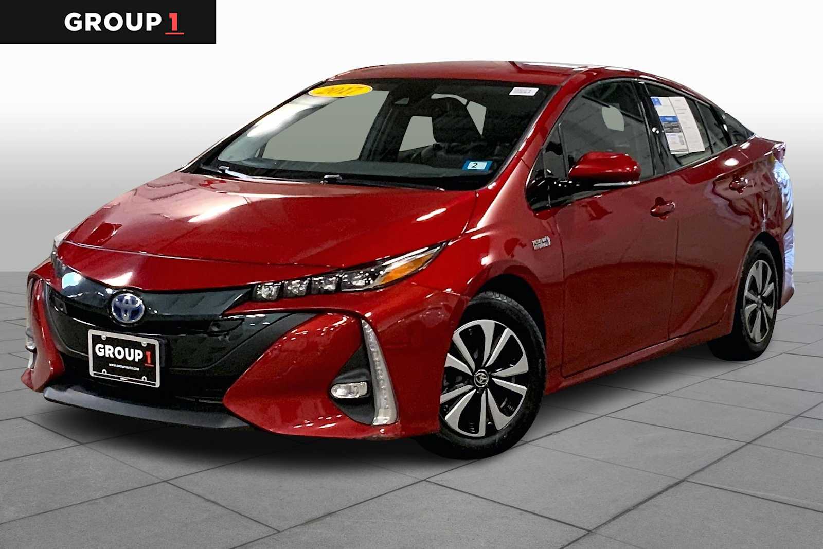 2017 Toyota Prius Prime Premium's photo