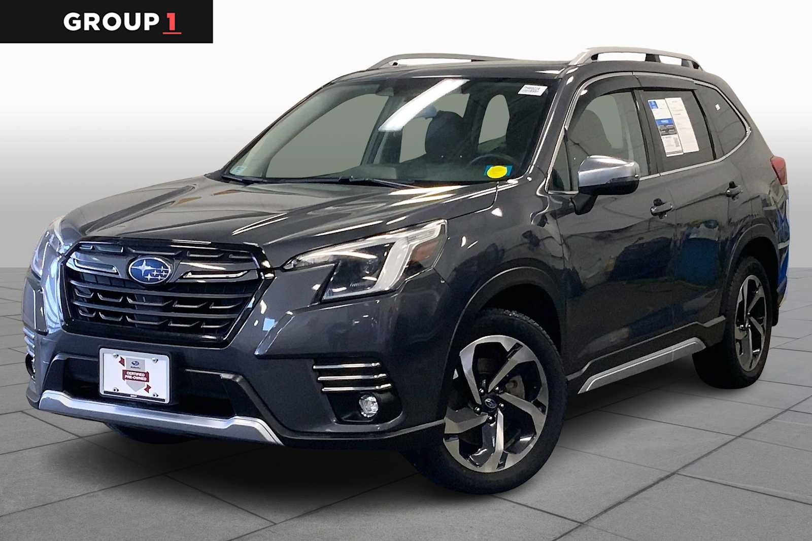 2023 Subaru Forester Touring's photo