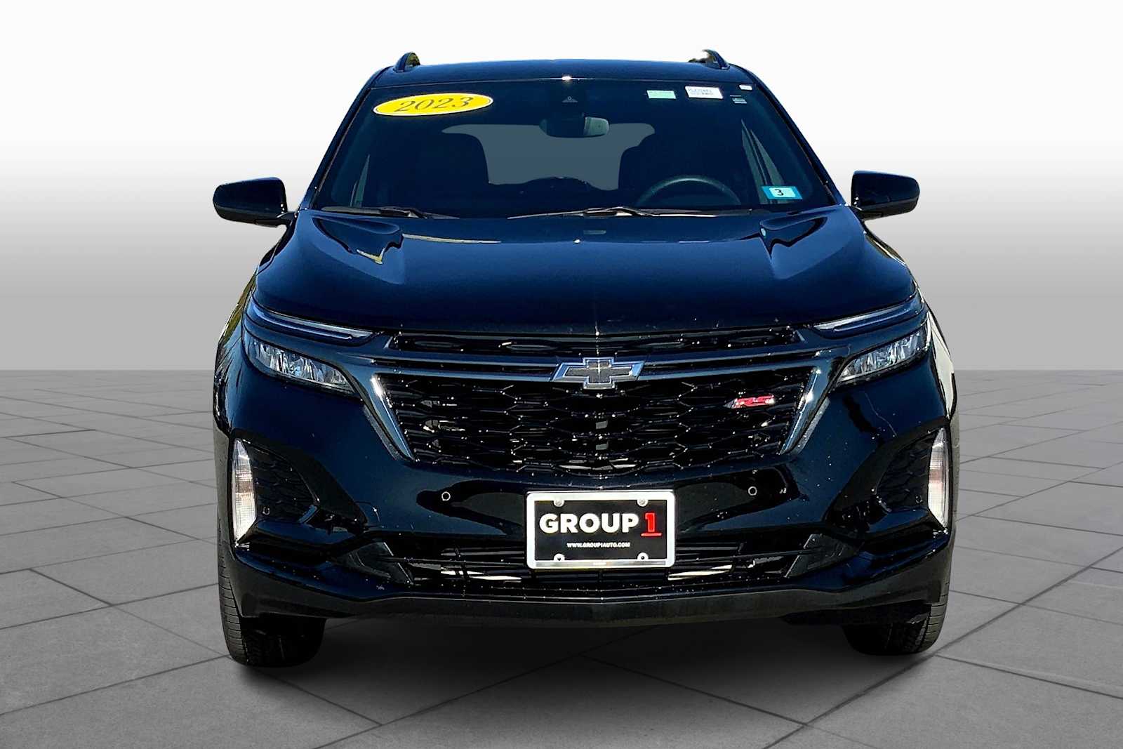 2023 Chevrolet Equinox RS photo 3