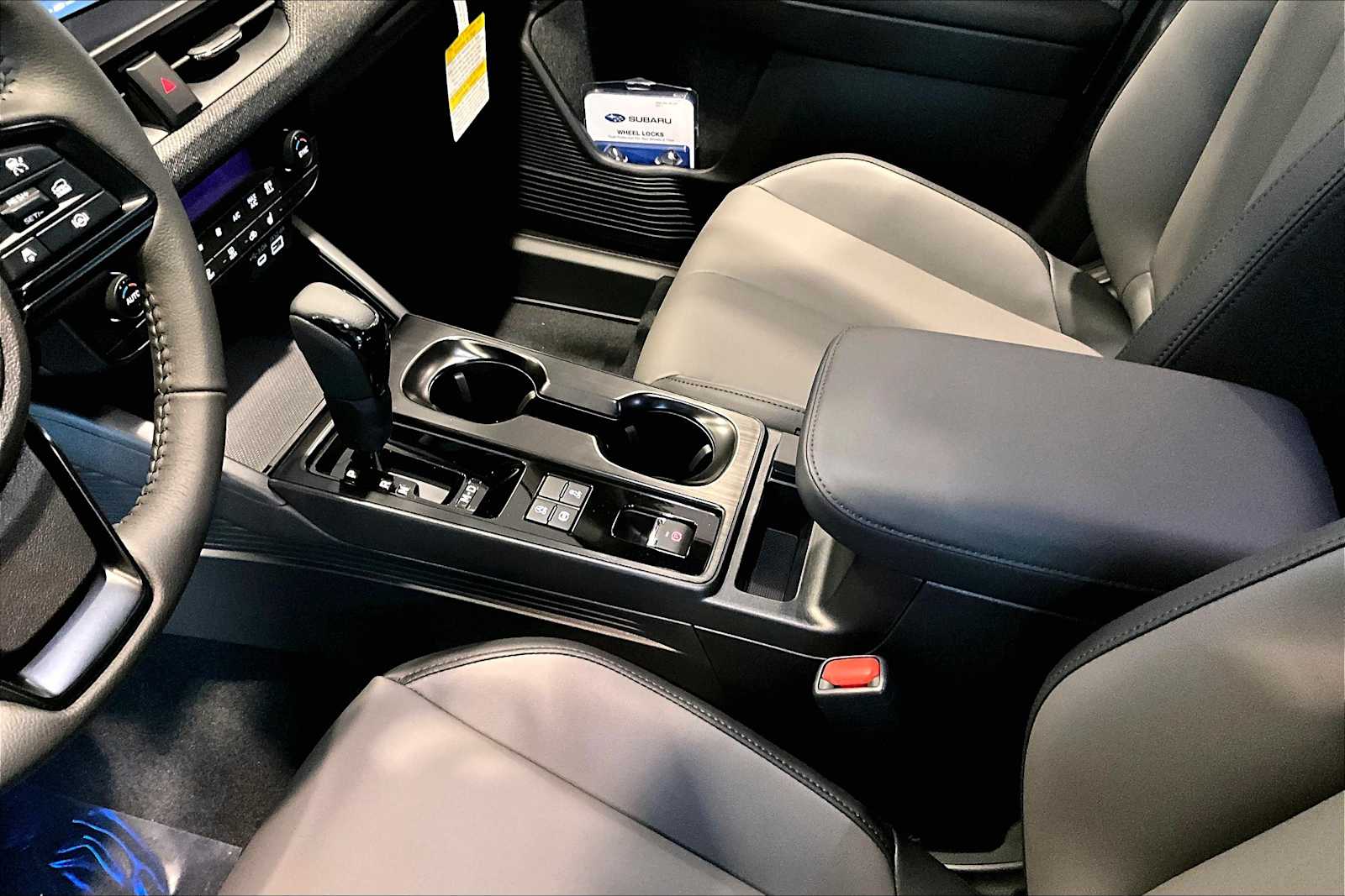2026 Subaru Outback Premium - Photo 7