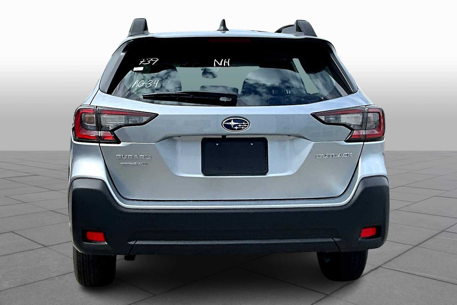 2025 Subaru Outback Base photo 4
