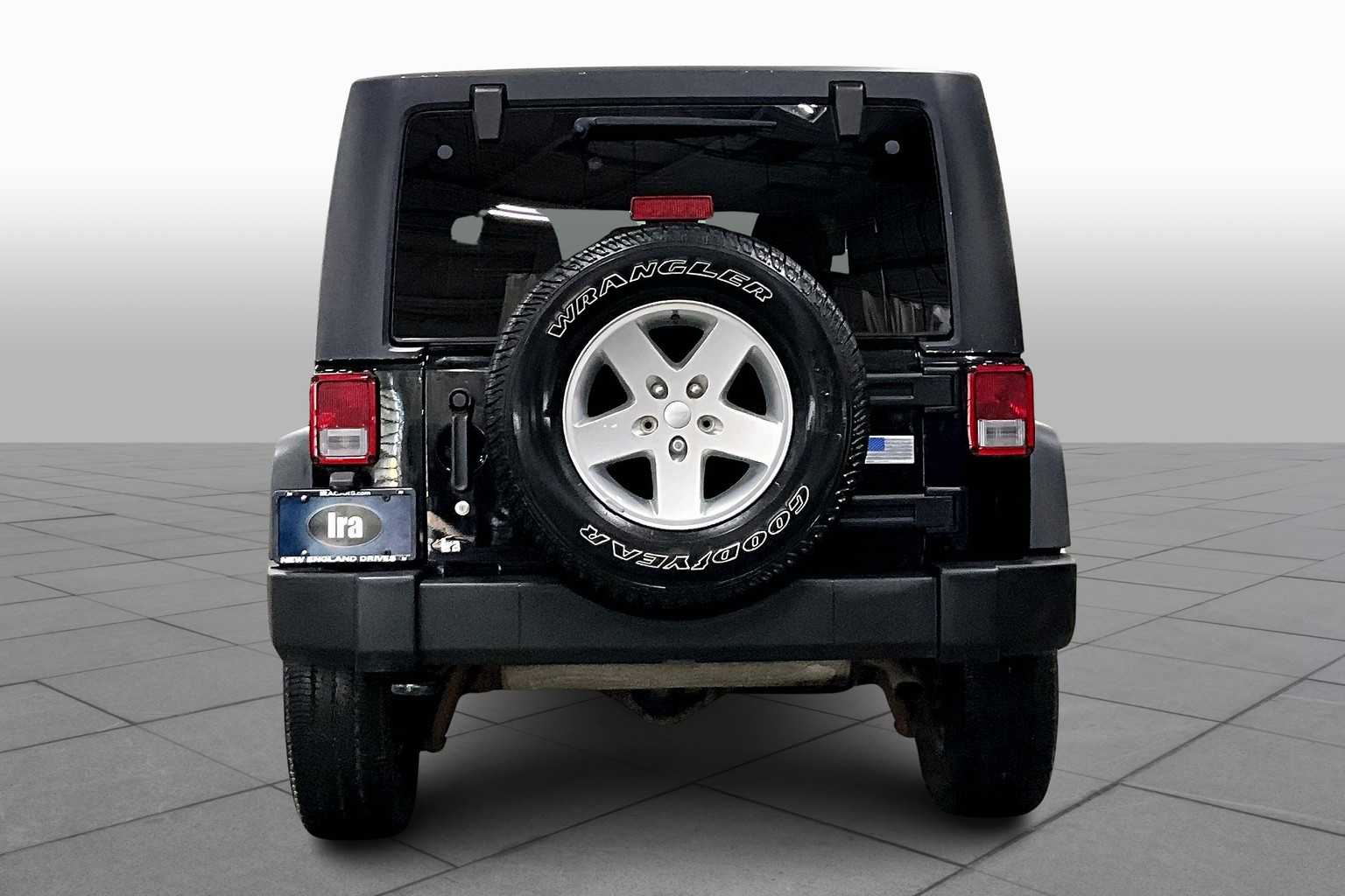 2015 Jeep Wrangler Sport photo 4