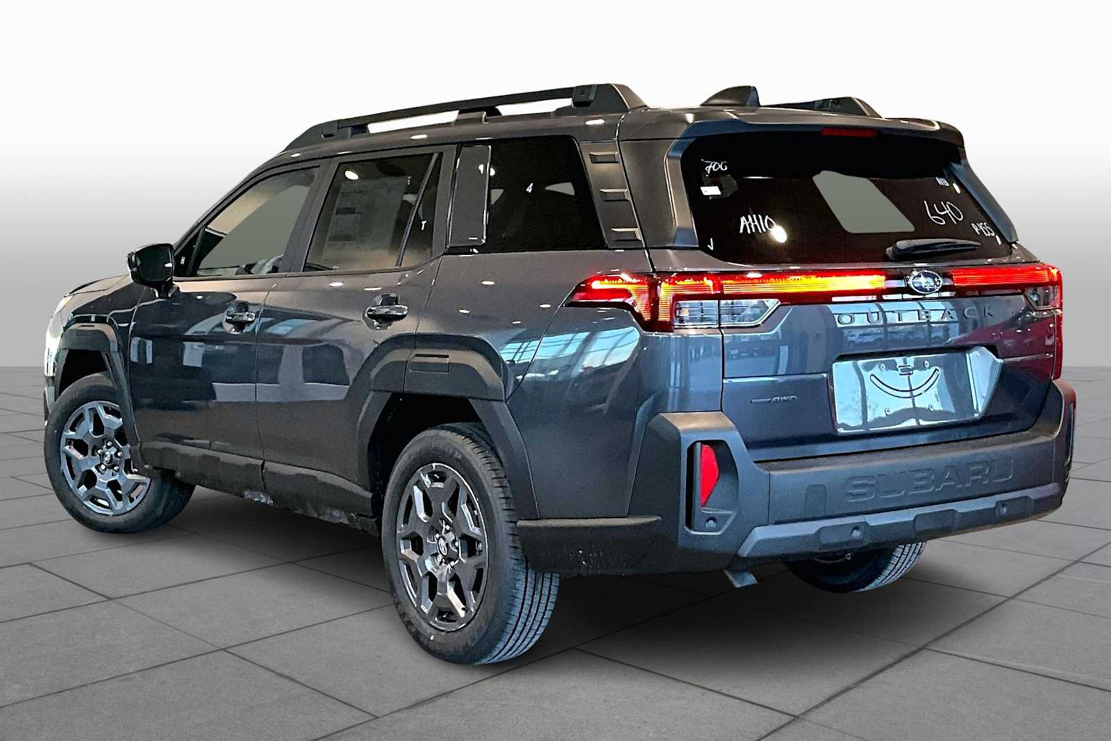 2026 Subaru Outback Premium - Photo 11