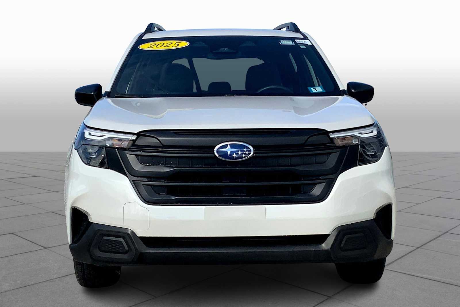 2025 Subaru Forester Base photo 3