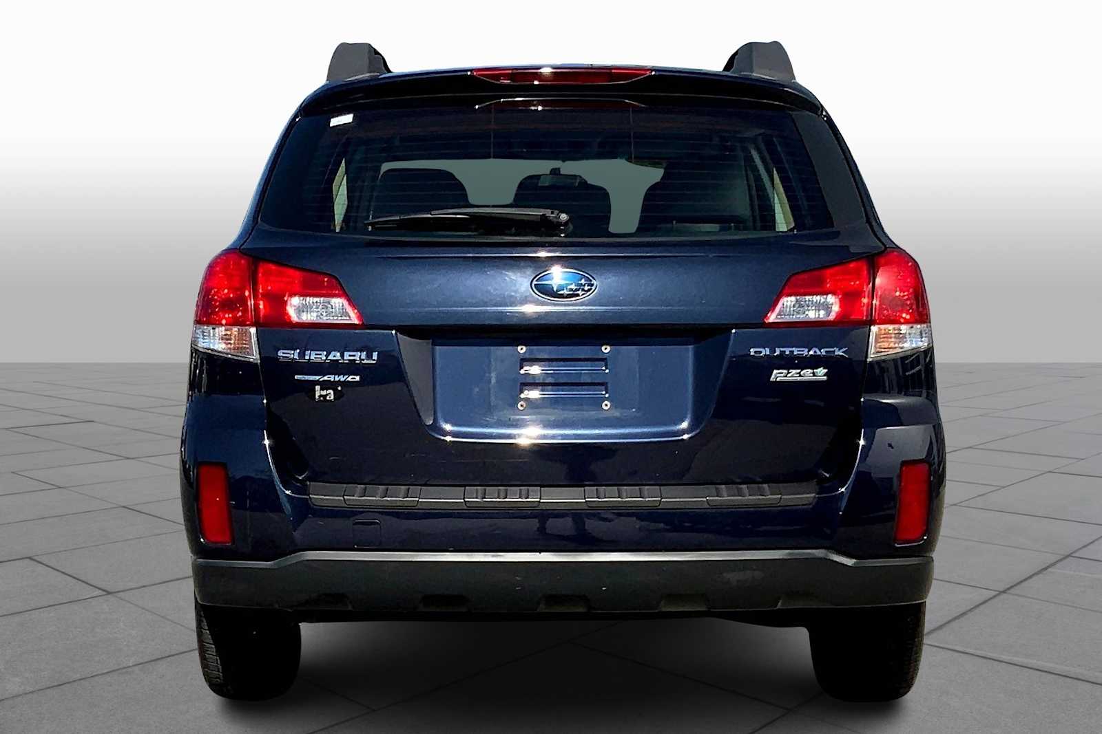 2012 Subaru Outback 2.5i photo 4