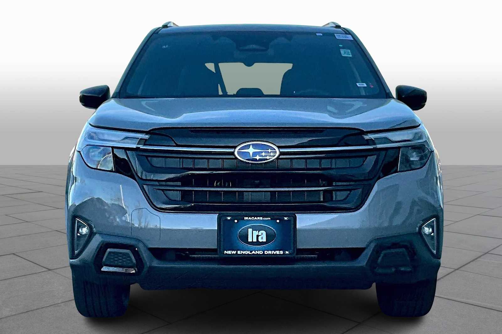 2025 Subaru Forester Touring photo 3