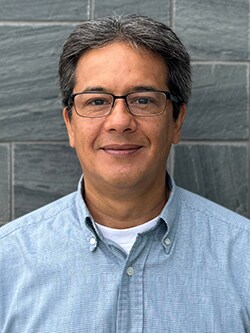 Staff member Robert Rose from ID_a097a5ce77d9