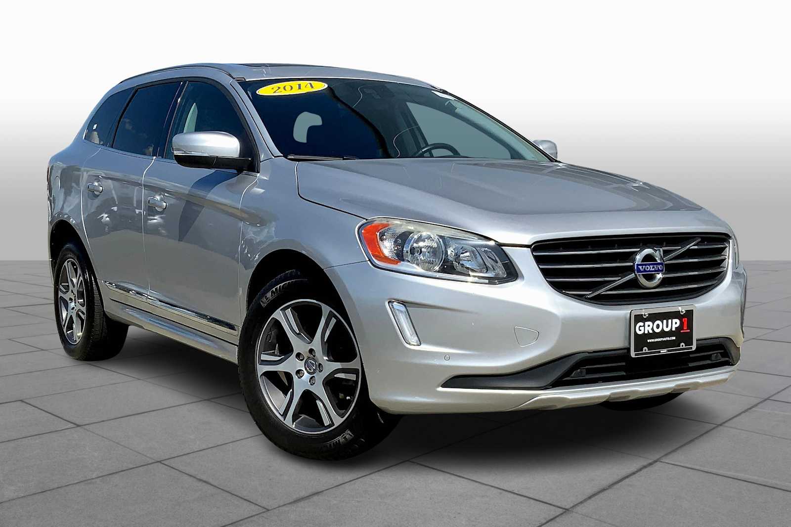 Used 2014 Volvo XC60 T6 Platinum with VIN YV4902DZ5E2536169 for sale in Manchester, NH