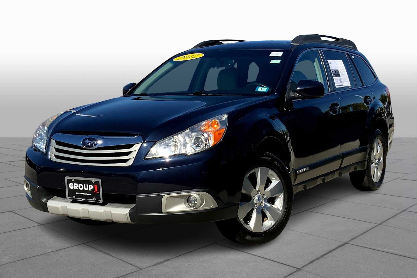 2012 Subaru Outback 3.6R Limited photo 2