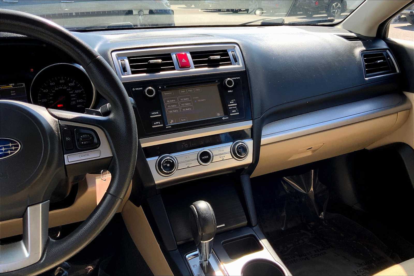 2016 Subaru Legacy 2.5i photo 3