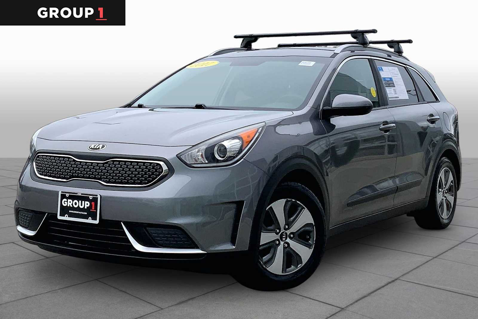 Used 2017 Kia Niro LX with VIN KNDCB3LC1H5081555 for sale in Manchester, NH