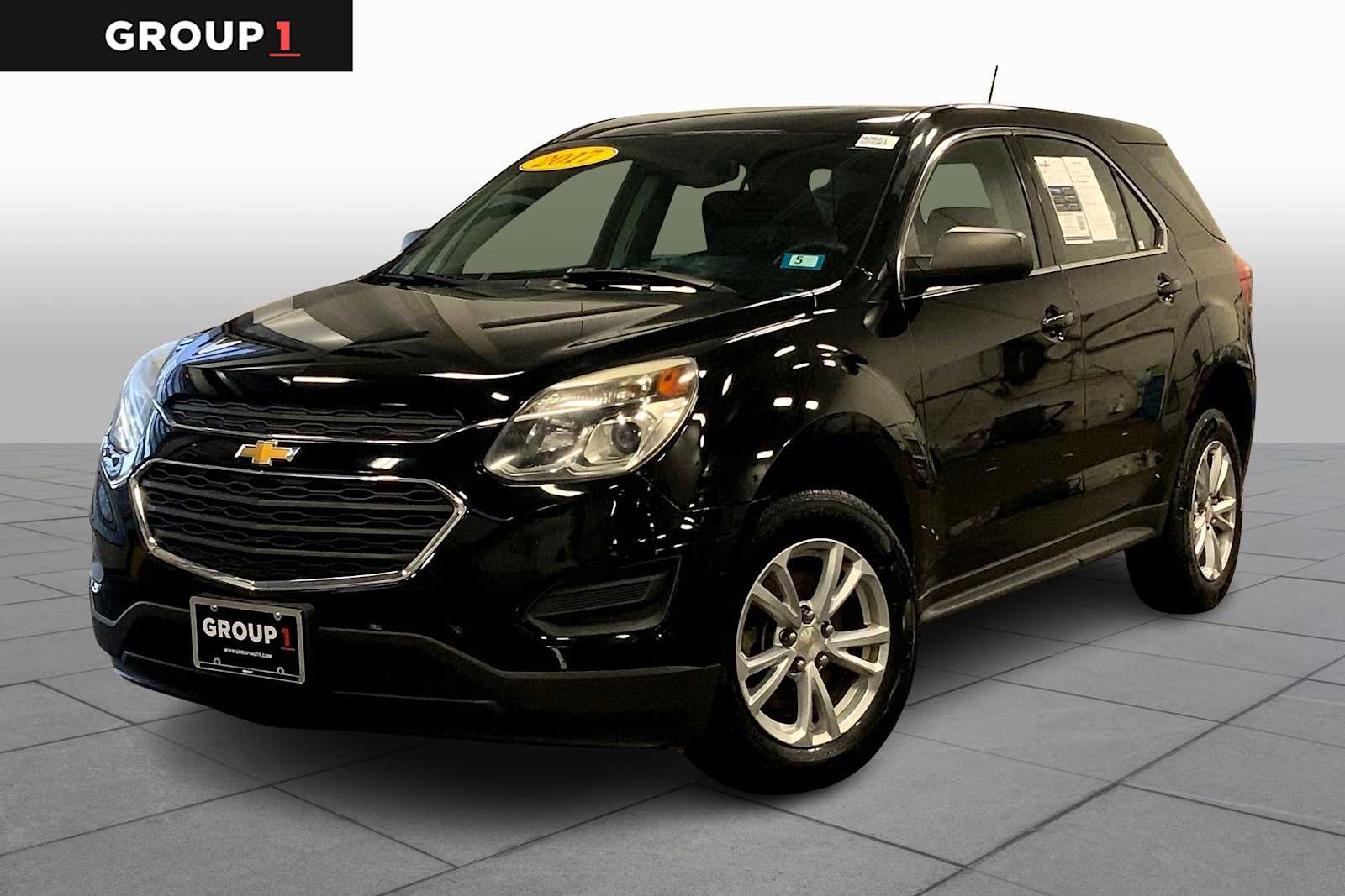 2017 Chevrolet Equinox LS's photo