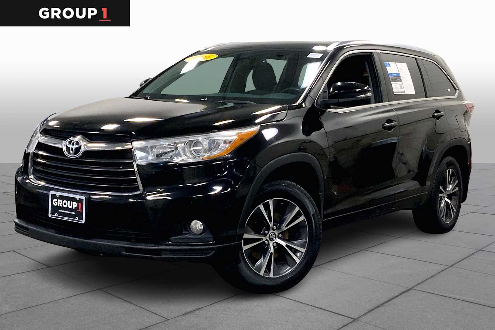 2016 Toyota Highlander XLE's photo