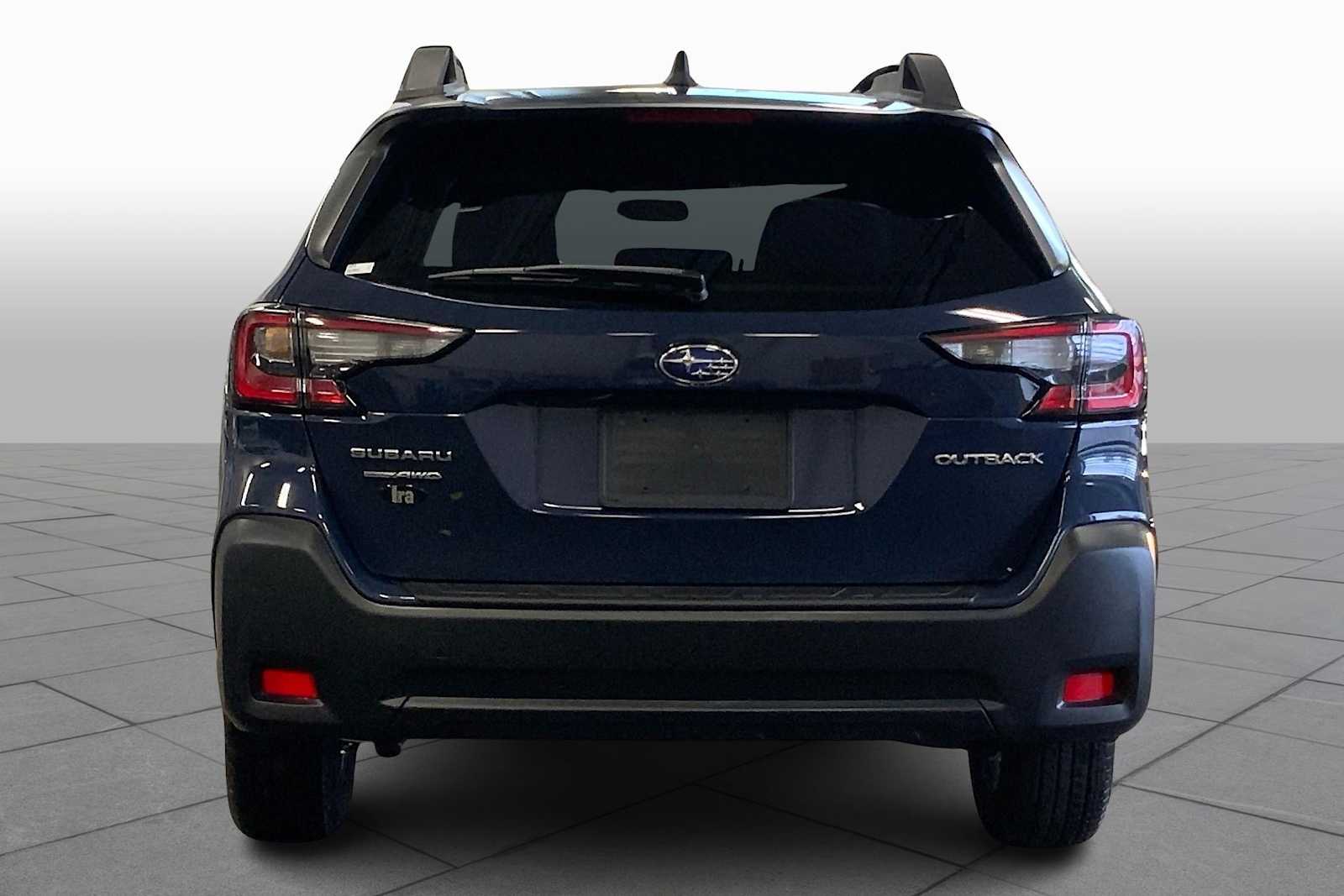 2025 Subaru Outback Premium photo 4