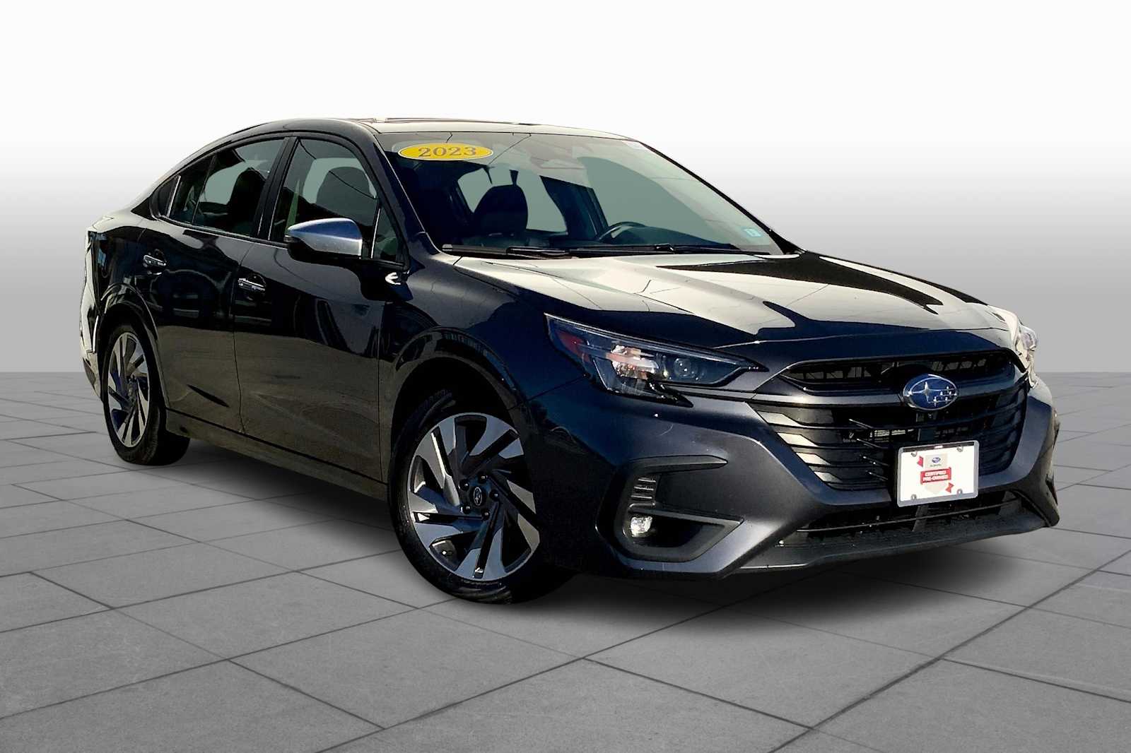 2023 Subaru Legacy Touring XT photo 2
