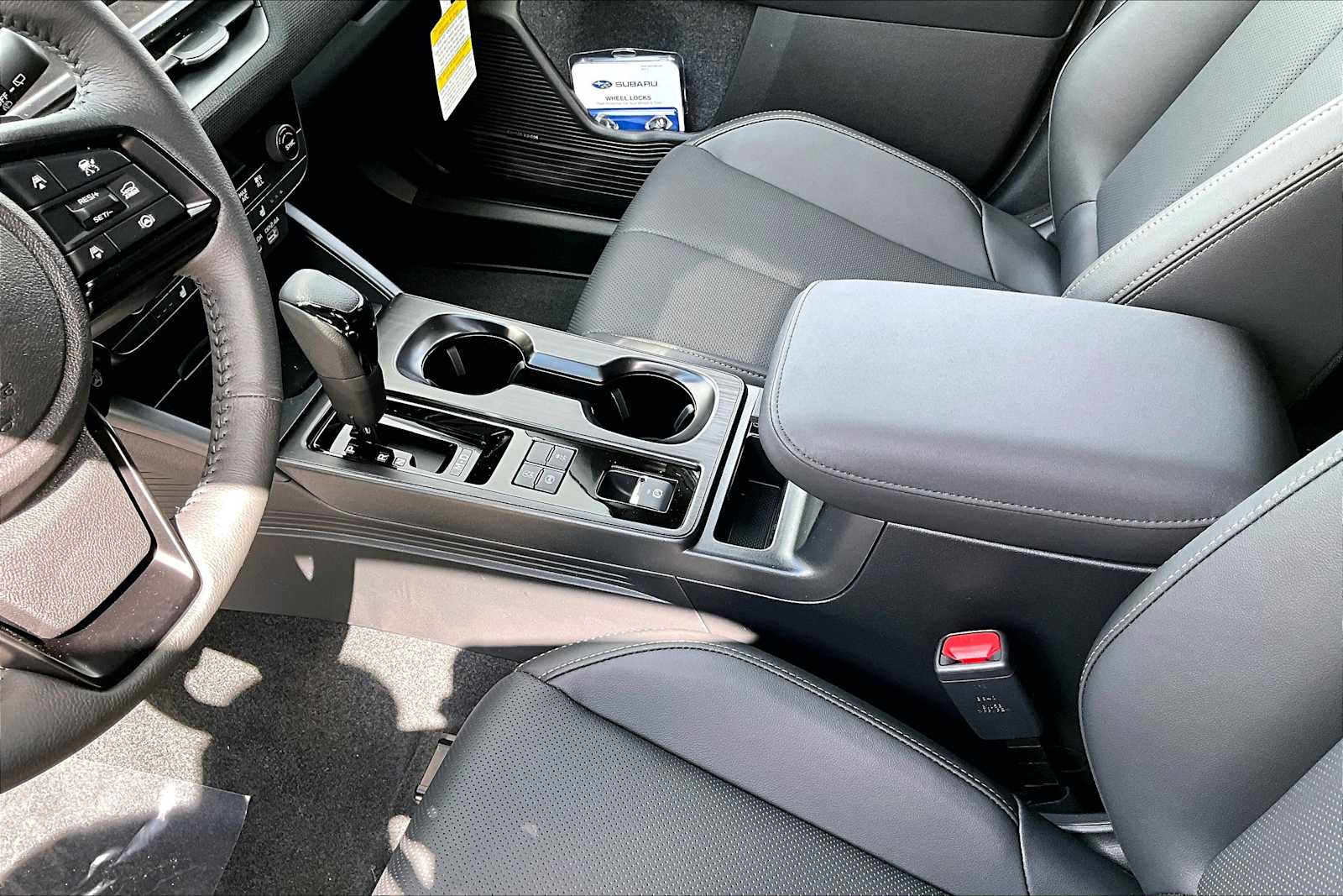 2026 Subaru Outback Limited - Photo 7