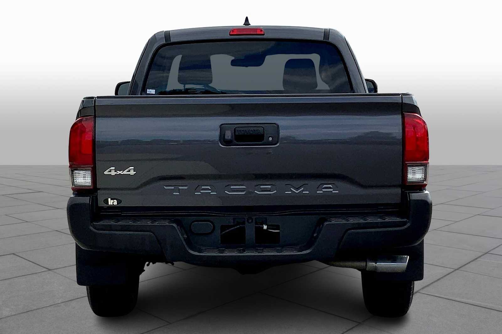 2021 Toyota Tacoma SR Access Cab photo 4