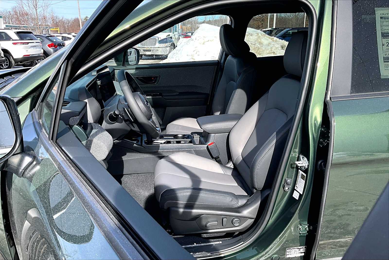 2026 Subaru Outback Premium - Photo 9