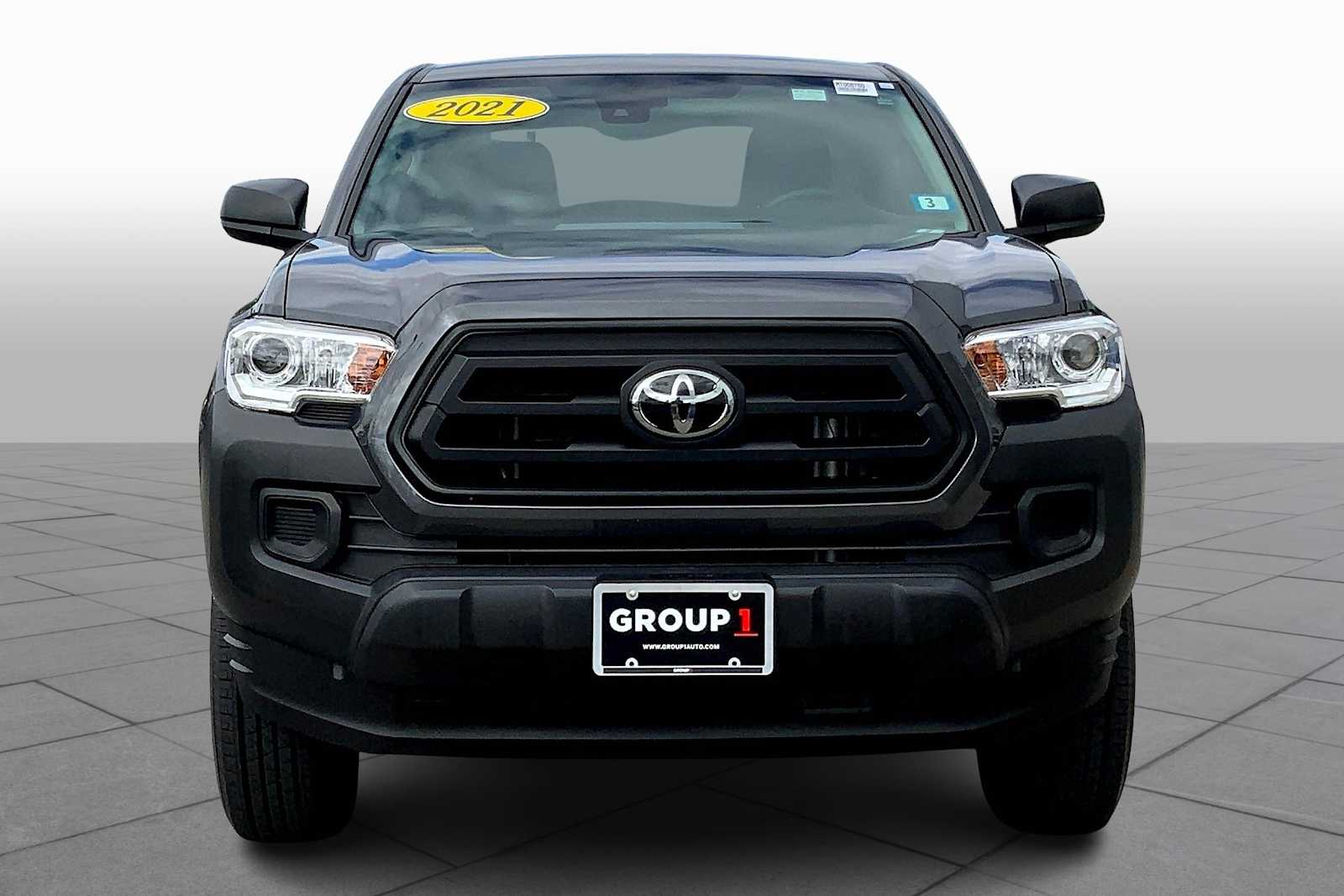 2021 Toyota Tacoma SR Access Cab photo 3