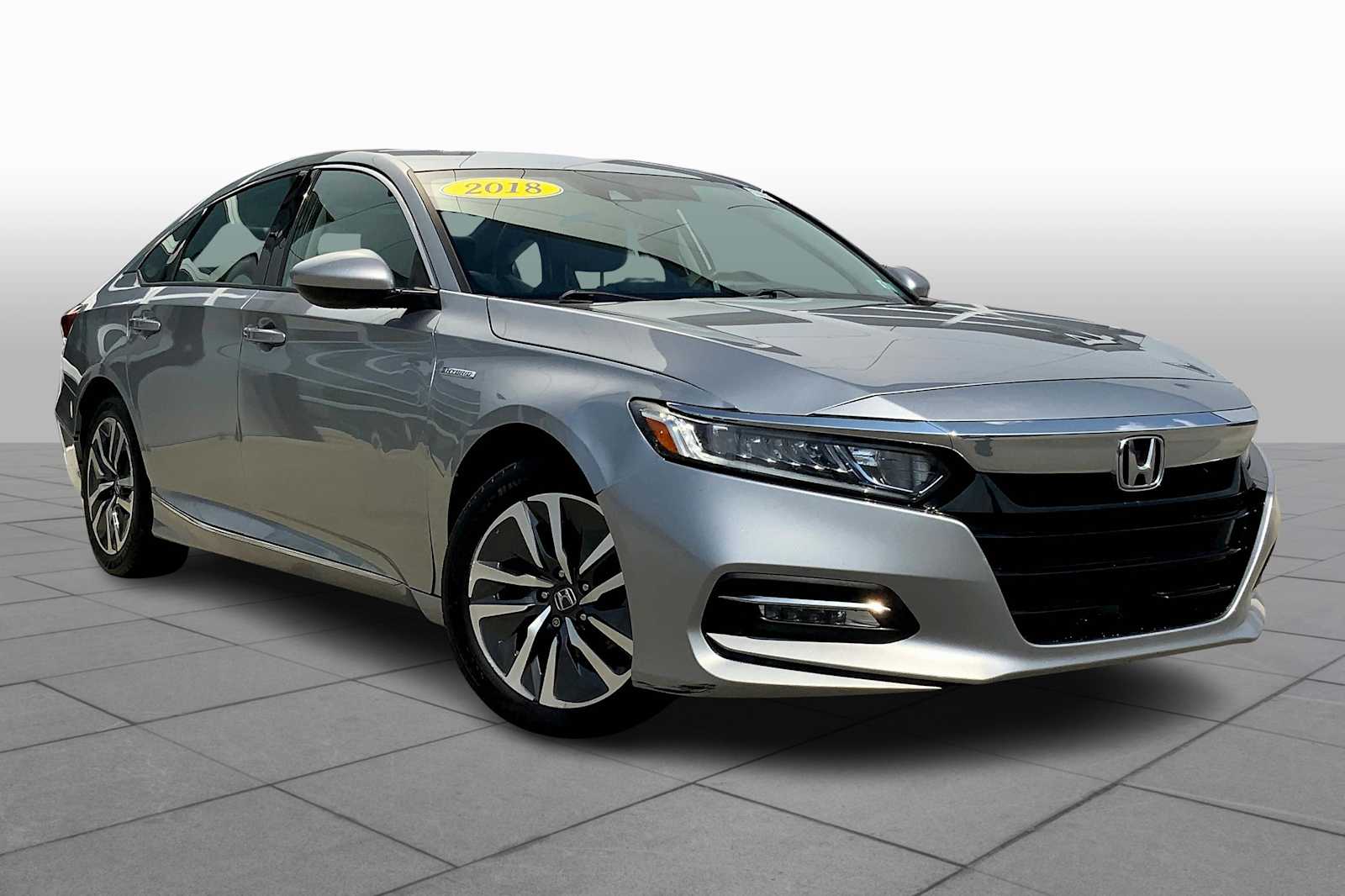 Used 2018 Honda Accord Hybrid EX with VIN 1HGCV3F47JA013108 for sale in Manchester, NH