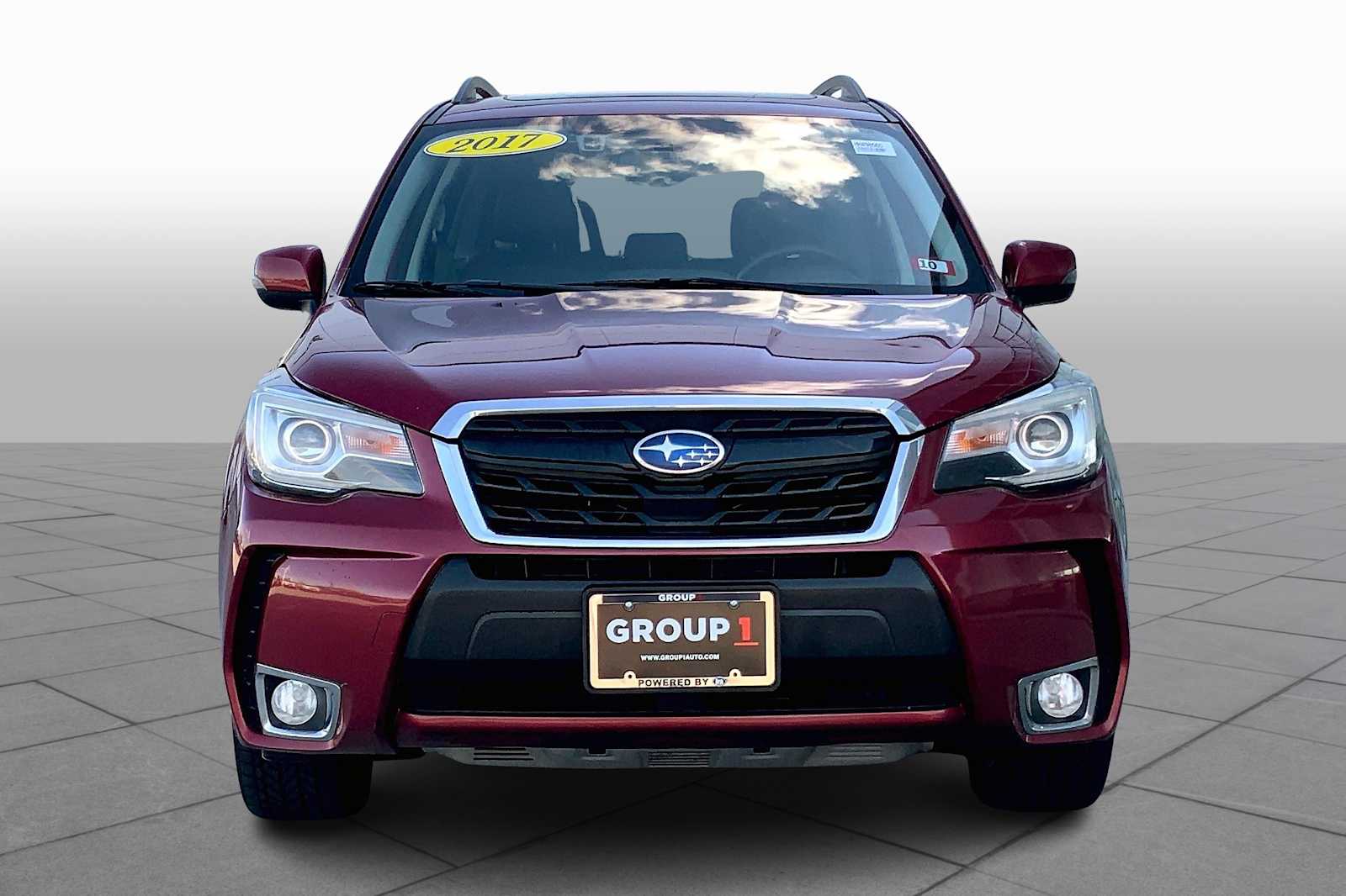 2017 Subaru Forester Touring 2.0XT photo 3