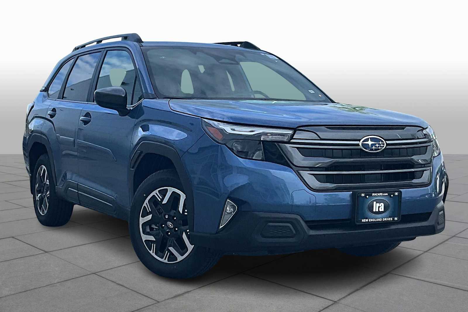 2025 Subaru Forester Premium photo 2